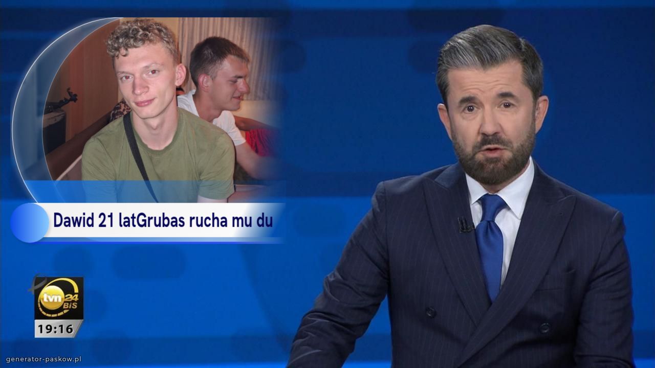 Dawid 21 lat
Grubas rucha mu dupkę na boku