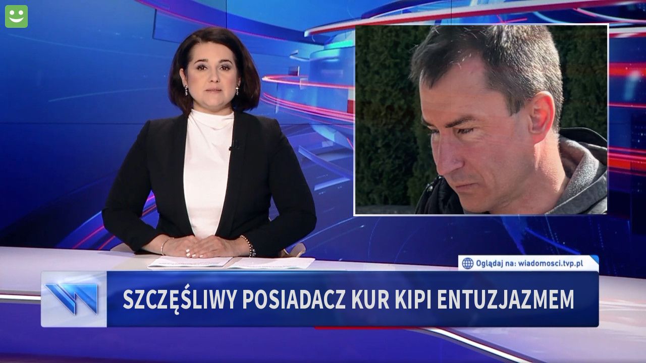 Szczęśliwy posiadacz kur kipi entuzjazmem 