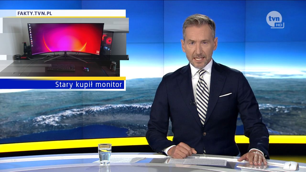 Stary kupił monitor 