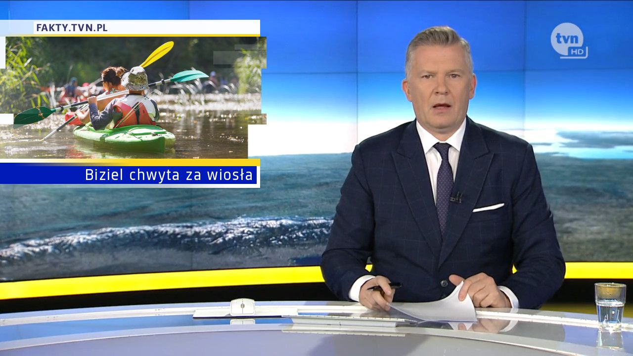 Biziel chwyta za wiosła